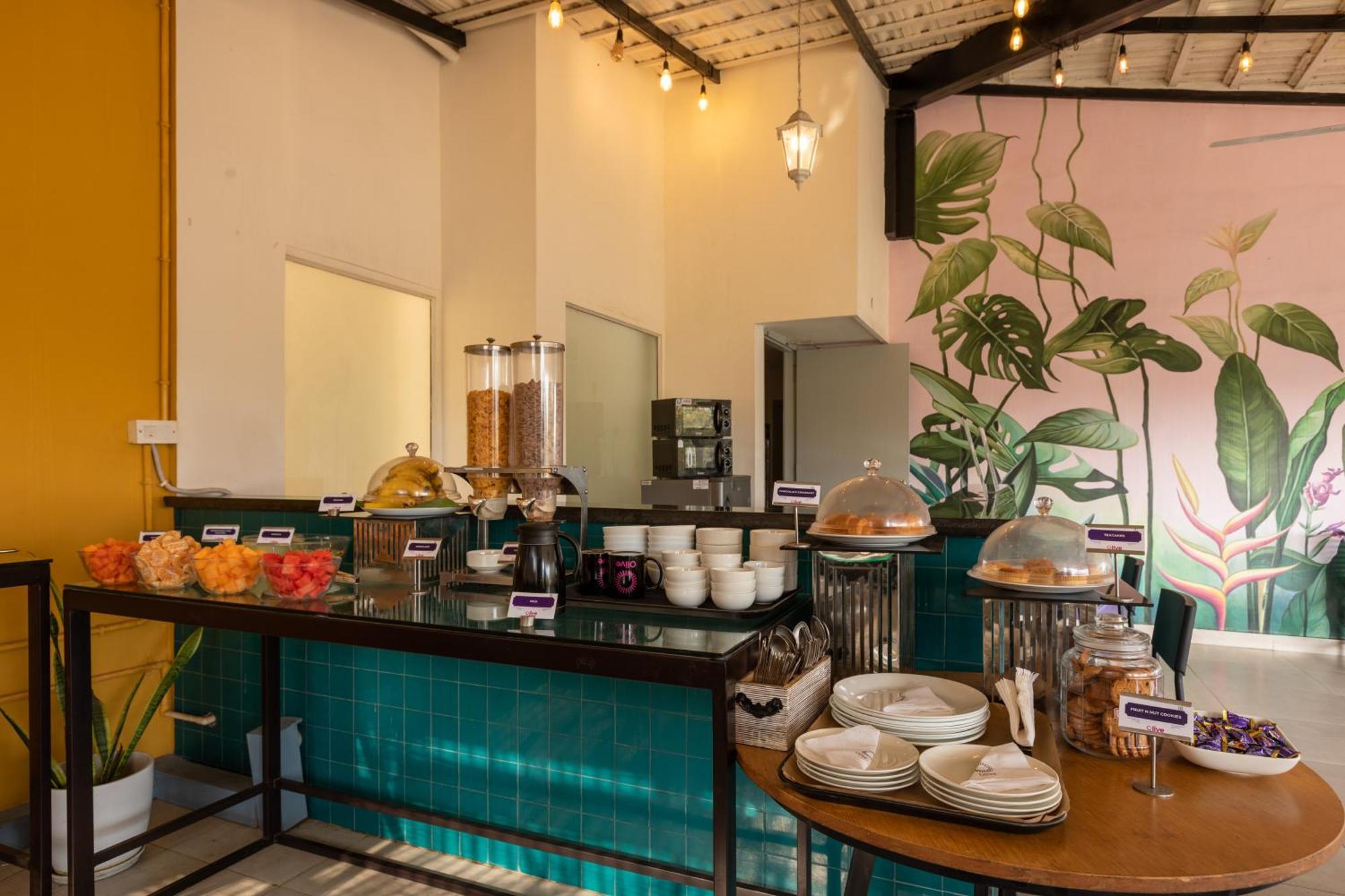 Olive Hotel Indiranagar 100Ft Road By Embassy Group Бангалор Экстерьер фото